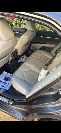 تۆیۆتا کامری